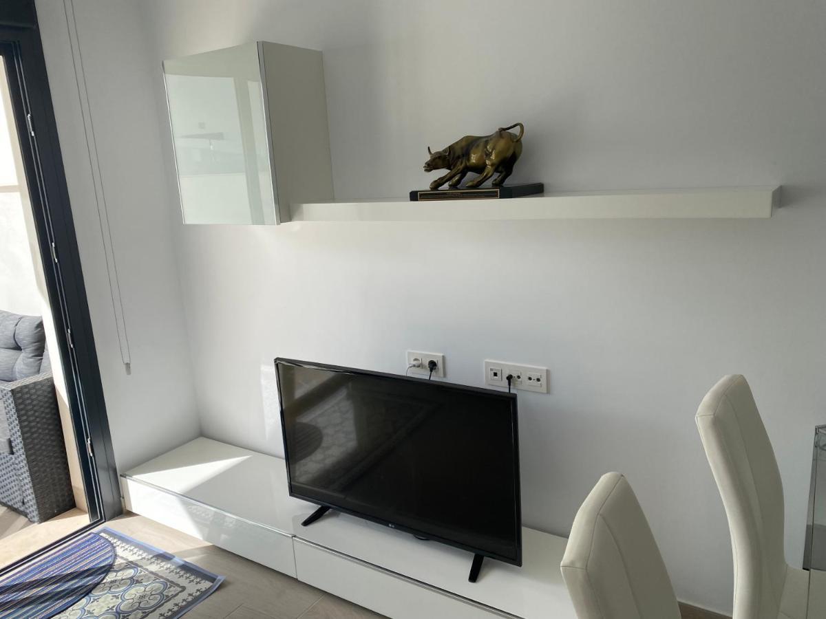 Villa New Villa, 2 Bedrooms Private Heated Pool Sleeps Up To 6 *