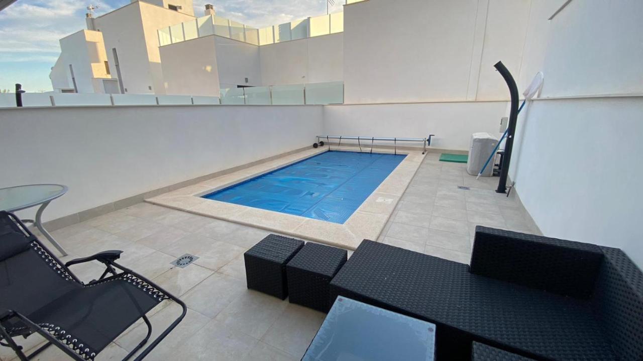 Villa New Villa, 2 Bedrooms Private Heated Pool Sleeps Up To 6 Pilar de la Horadada