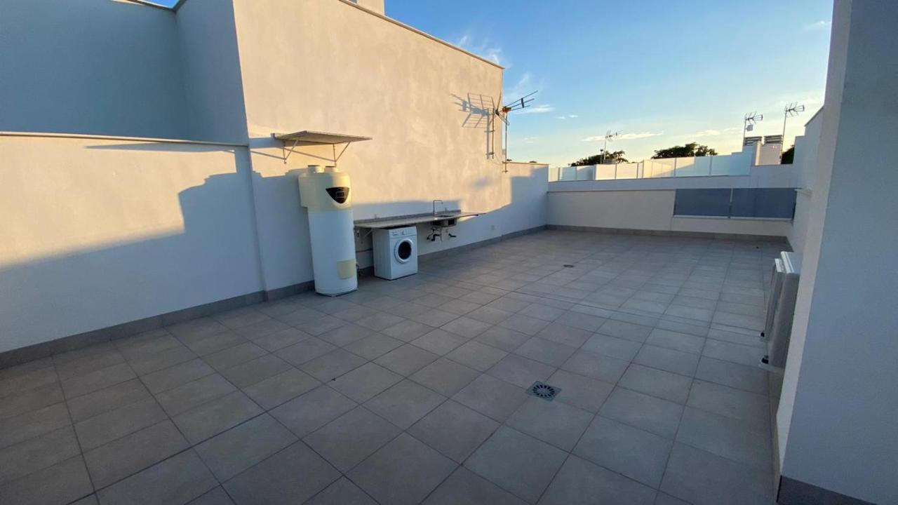 New Villa, 2 Bedrooms Private Heated Pool Sleeps Up To 6 Pilar de la Horadada